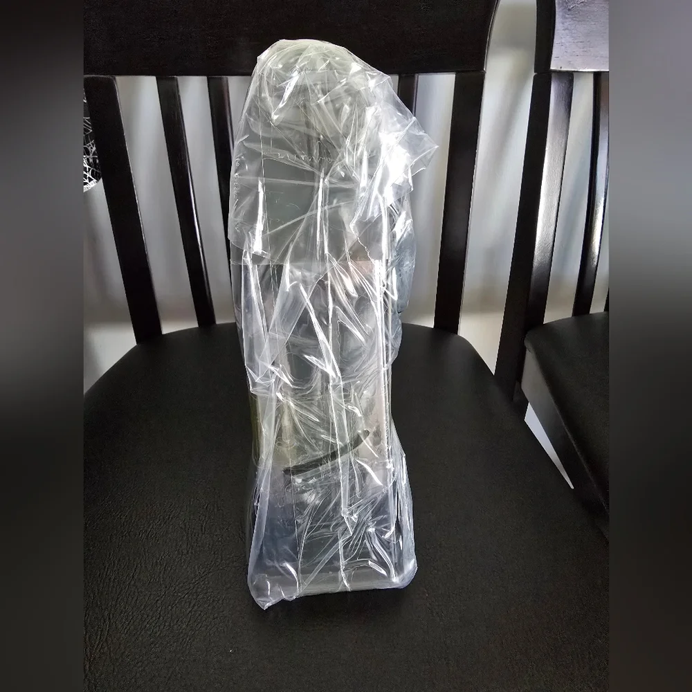 Gorilla Box Grater - Black & Silver - Picture 3 of 5